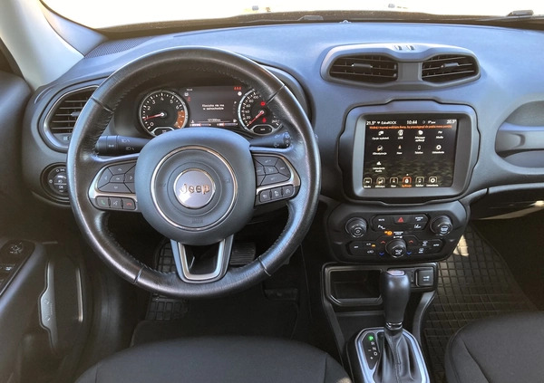 Jeep Renegade cena 74900 przebieg: 123500, rok produkcji 2019 z Warszawa małe 211